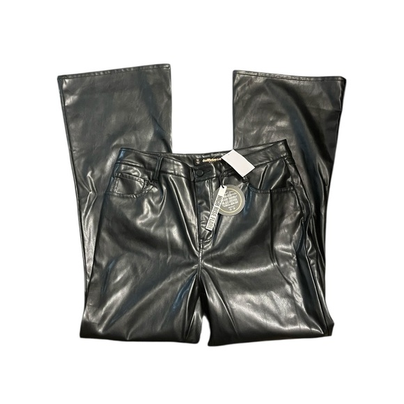 NWT Dollhouse High Rise Flare Black Polyurethane Pants Size 13/14 - Picture 3 of 4